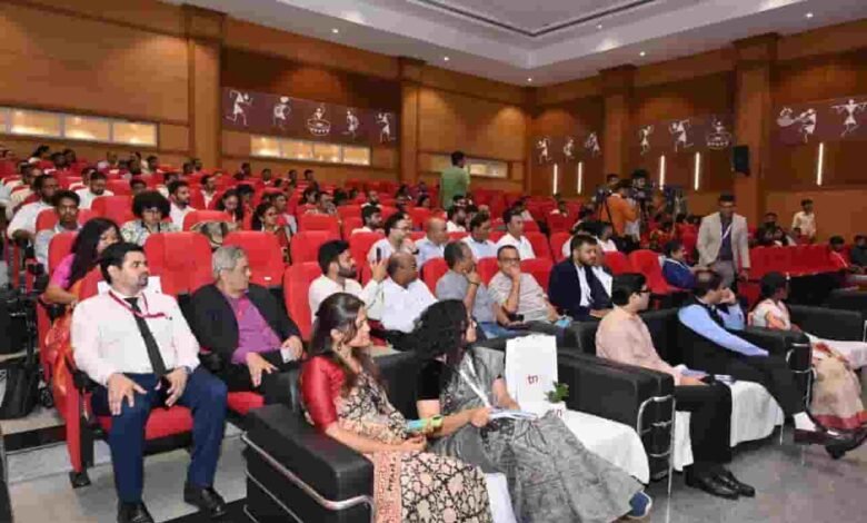 साझेदारी से बदलेगा गांवों का भविष्य—TRI और छत्तीसगढ़ सरकार साथ मिलकर लिखेंगे विकास की नई कहानी साझेदारी से बदलेगा गांवों का भविष्य—TRI और छत्तीसगढ़ सरकार साथ मिलकर लिखेंगे विकास की नई कहानी