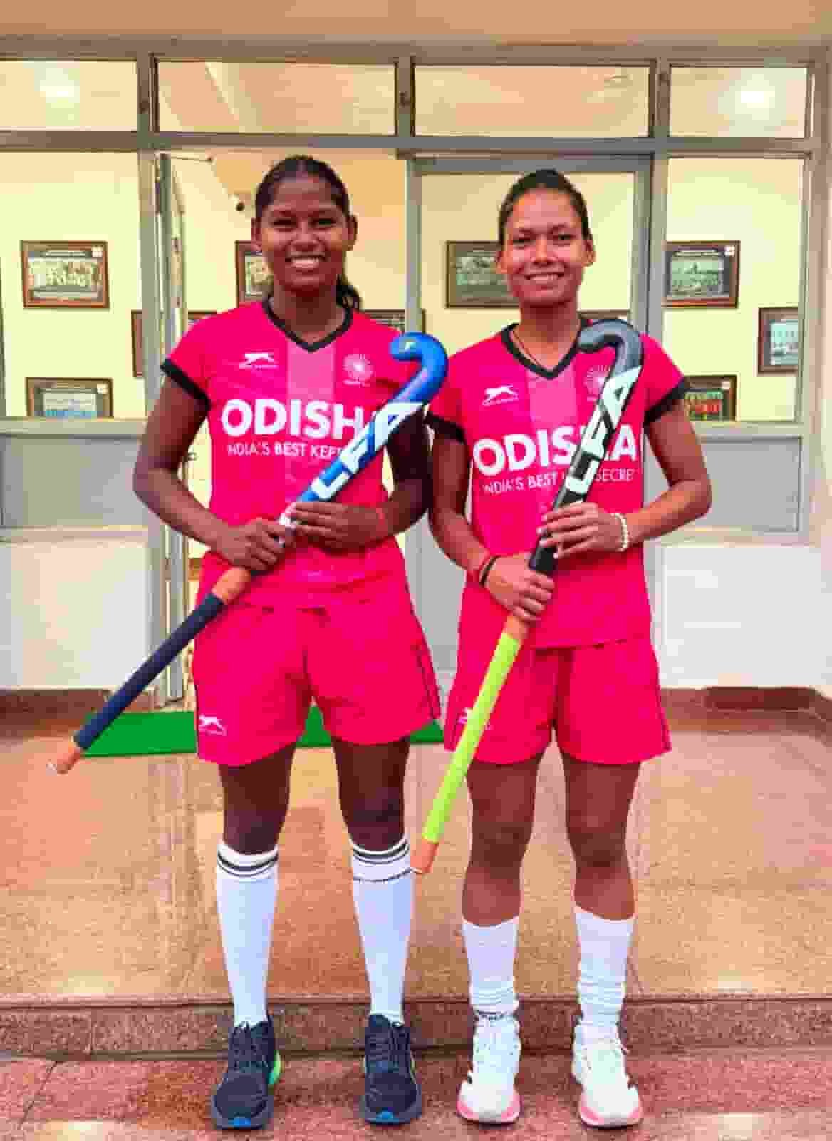 छत्तीसगढ़ से चीन तक जीत का सफर—दो बेटियां एशिया कप में तिरंगे की शान बढ़ाने को तैयार छत्तीसगढ़ से चीन तक जीत का सफर—दो बेटियां एशिया कप में तिरंगे की शान बढ़ाने को तैयार