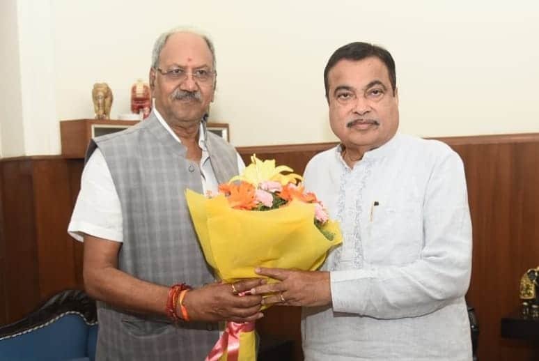 एयरपोर्ट की राह होगी और आसान, तेलीबांधा–जोरा एलिवेटेड रोड को मिला 500 मीटर का नया विस्तार एयरपोर्ट की राह होगी और आसान, तेलीबांधा–जोरा एलिवेटेड रोड को मिला 500 मीटर का नया विस्तार