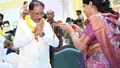 राखी का धागा, भावनाओं का रिश्ता—माधुरी जी से राखी बंधवाकर भावुक हुए CM साय