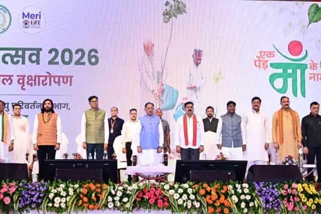 उद्योग आएंगे, अवसर बढ़ेंगे—BEML संयंत्र से मुंगेली लिखेगा विकास की नई कहानी उद्योग आएंगे, अवसर बढ़ेंगे—BEML संयंत्र से मुंगेली लिखेगा विकास की नई कहानी