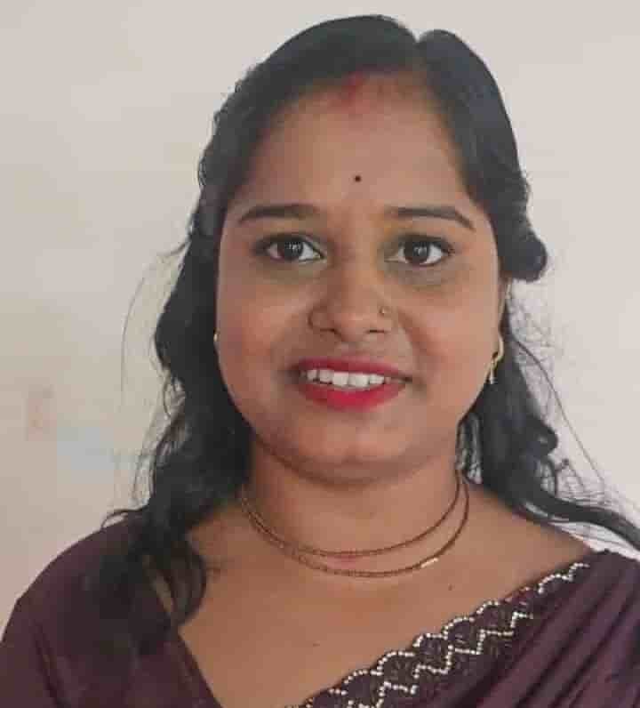 संबल से स्वावलंबन तक—‘विष्णु भैया’ के सुशासन में महतारी वंदन से सशक्त हो रहीं महिलाएं संबल से स्वावलंबन तक—‘विष्णु भैया’ के सुशासन में महतारी वंदन से सशक्त हो रहीं महिलाएं
