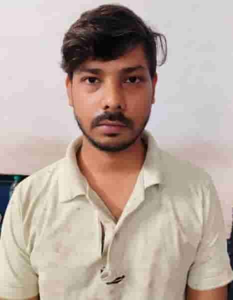 साईनगर बघेरा में भाई ने भाई की कुल्हाड़ी मारकर की हत्या, आरोपी हिरासत में साईनगर बघेरा में भाई ने भाई की कुल्हाड़ी मारकर की हत्या, आरोपी हिरासत में