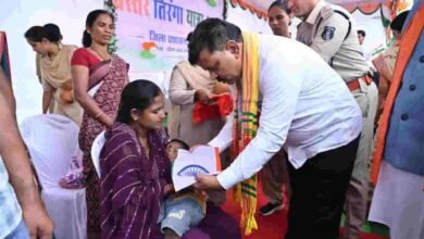 आस्था से राष्ट्रभक्ति तक—मां दंतेश्वरी के आशीर्वाद से आगे बढ़ी तिरंगा यात्रा आस्था से राष्ट्रभक्ति तक—मां दंतेश्वरी के आशीर्वाद से आगे बढ़ी तिरंगा यात्रा