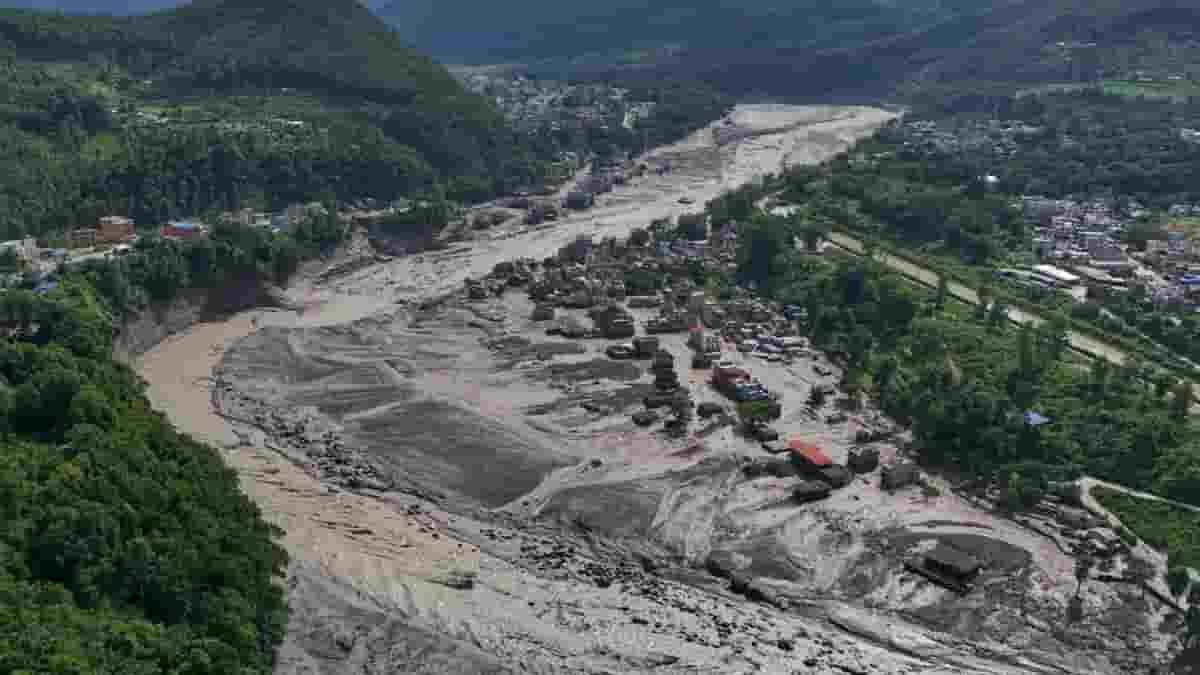 आपदा के बीच मिली राहत की खबर, 9 छत्तीसगढ़वासियों का पता चला; 2 की तलाश जारी आपदा के बीच मिली राहत की खबर, 9 छत्तीसगढ़वासियों का पता चला; 2 की तलाश जारी