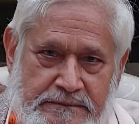 अपनों की विदाई का गम, डॉ. अश्वनी बघेल के निधन पर भूपेश बघेल ने साझा की भावुक स्मृति अपनों की विदाई का गम, डॉ. अश्वनी बघेल के निधन पर भूपेश बघेल ने साझा की भावुक स्मृति