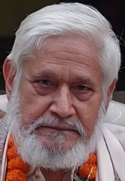 अपनों की विदाई का गम, डॉ. अश्वनी बघेल के निधन पर भूपेश बघेल ने साझा की भावुक स्मृति अपनों की विदाई का गम, डॉ. अश्वनी बघेल के निधन पर भूपेश बघेल ने साझा की भावुक स्मृति
