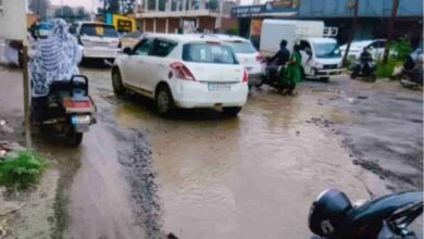 वायरल वीडियो ने खींचा मुख्यमंत्री का ध्यान, अंबिकापुर की सड़क सुधारने तत्काल निर्देश वायरल वीडियो ने खींचा मुख्यमंत्री का ध्यान, अंबिकापुर की सड़क सुधारने तत्काल निर्देश