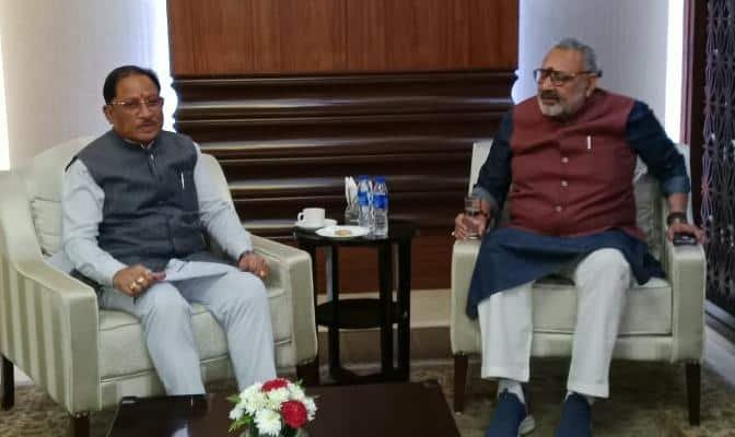 धागे से रोजगार तक—टेक्सटाइल उद्योग में छत्तीसगढ़ बुन रहा विकास की नई कहानी