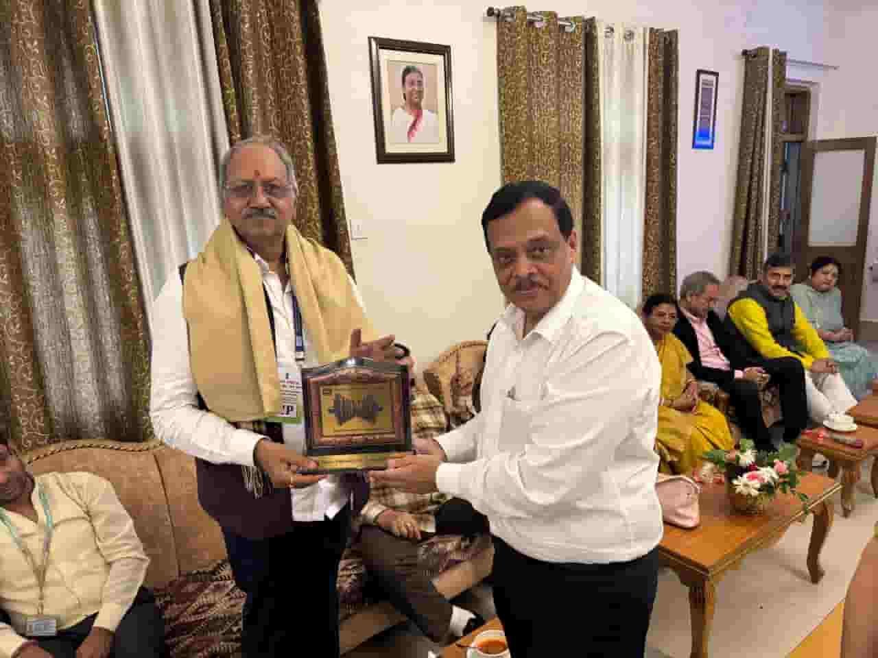 हरिद्वार से BHEL तक, बृजमोहन अग्रवाल ने परखी औद्योगिक गतिविधियां हरिद्वार से BHEL तक, बृजमोहन अग्रवाल ने परखी औद्योगिक गतिविधियां