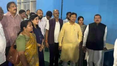 खेलों के मॉडल से सीखने की पहल—वीर सावरकर स्पोर्ट्स कॉम्प्लेक्स में सांसद बृजमोहन अग्रवाल का निरीक्षण खेलों के मॉडल से सीखने की पहल—वीर सावरकर स्पोर्ट्स कॉम्प्लेक्स में सांसद बृजमोहन अग्रवाल का निरीक्षण