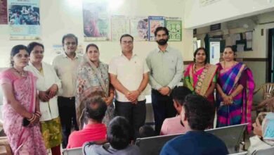 दृष्टि बचाने की मुहिम में बड़ी पहल! मेडेसरा पीएचसी ने 10 मरीजों को बांटे मुफ्त चश्मे