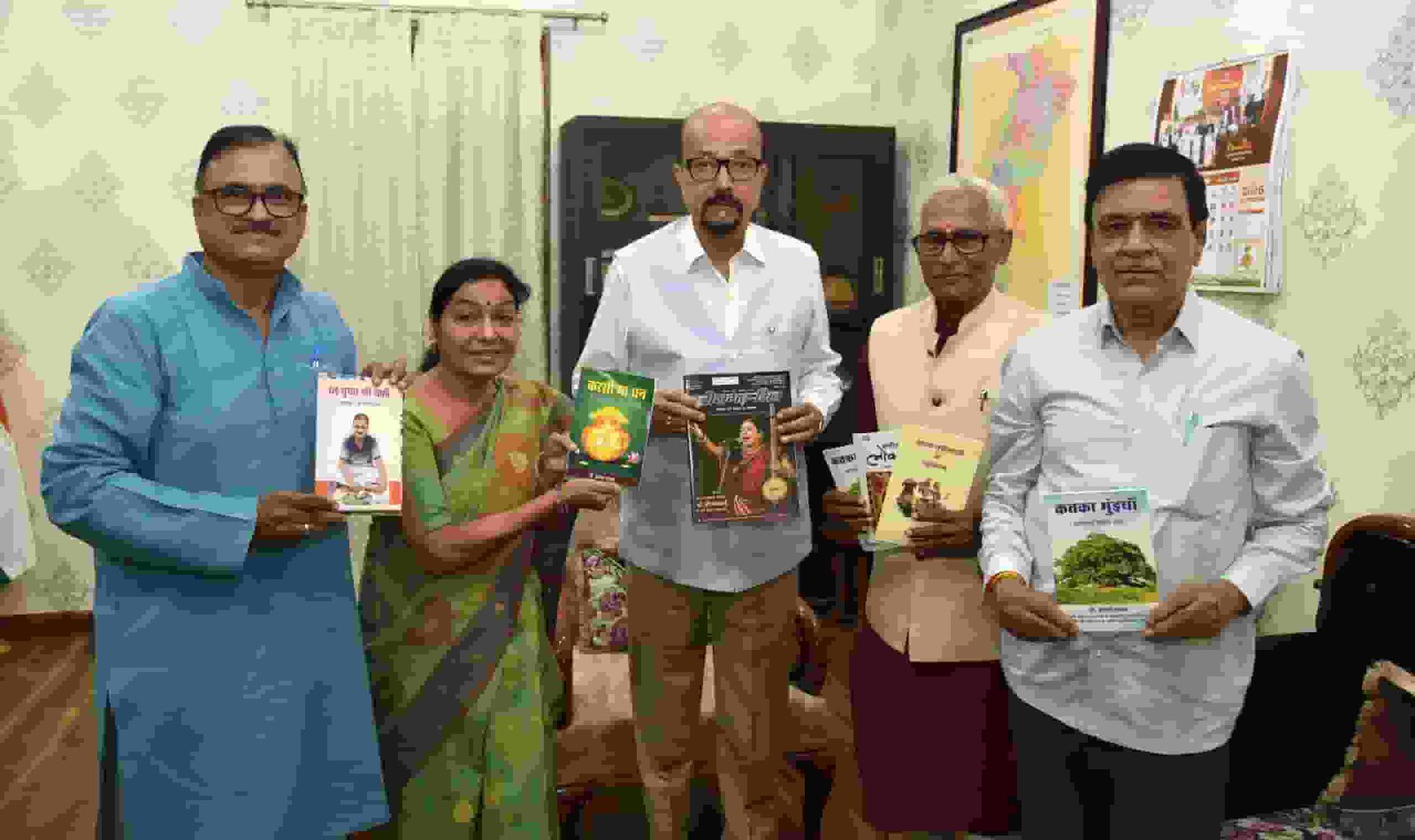 माटी की बोली से राष्ट्रीय पहचान तक, छत्तीसगढ़ी को आठवीं अनुसूची में शामिल कराने की नई पहल माटी की बोली से राष्ट्रीय पहचान तक, छत्तीसगढ़ी को आठवीं अनुसूची में शामिल कराने की नई पहल