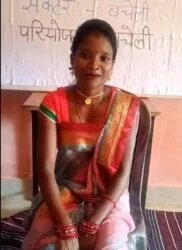 बचत से स्मार्टफोन, स्मार्टफोन से सेवा: महतारी वंदन ने बदली मदद की तस्वीर बचत से स्मार्टफोन, स्मार्टफोन से सेवा: महतारी वंदन ने बदली मदद की तस्वीर
