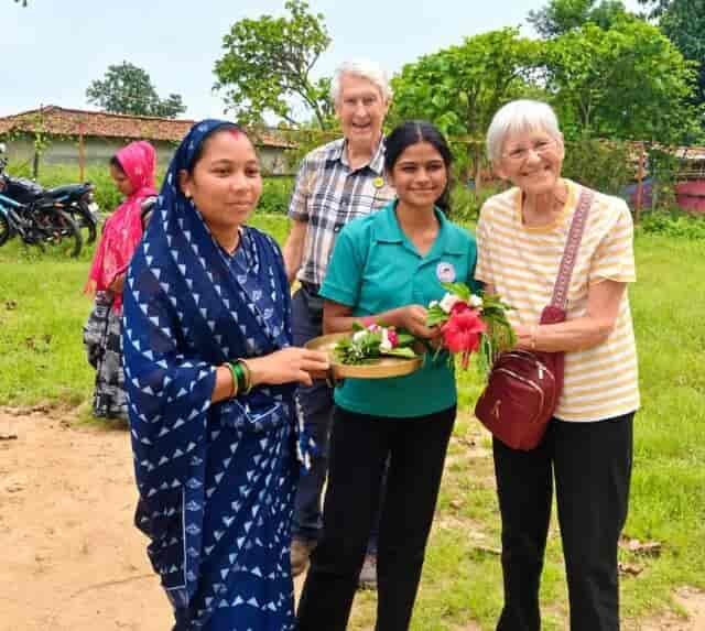 माटी की खुशबू से संस्कृति की रंगत तक, विदेशी मेहमानों को लुभा रहा छत्तीसगढ़ का ग्रामीण पर्यटन माटी की खुशबू से संस्कृति की रंगत तक, विदेशी मेहमानों को लुभा रहा छत्तीसगढ़ का ग्रामीण पर्यटन