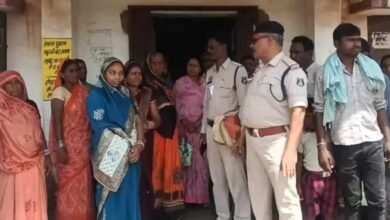 डिजिटल ठगी से सुरक्षा की पाठशाला, दुर्ग पुलिस ने गांव-गांव जगाई जागरूकता