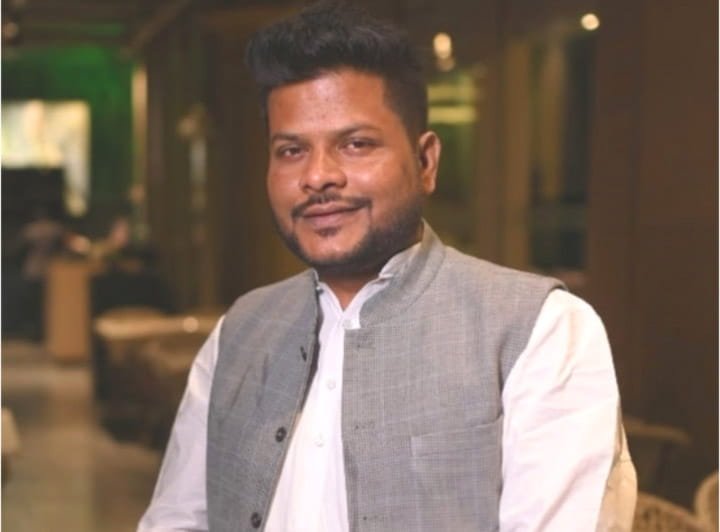 झुग्गी-झोपड़ी प्रकोष्ठ की कमान अब जुनैद रजा के हाथ, रायपुर में नई जिम्मेदारी झुग्गी-झोपड़ी प्रकोष्ठ की कमान अब जुनैद रजा के हाथ, रायपुर में नई जिम्मेदारी