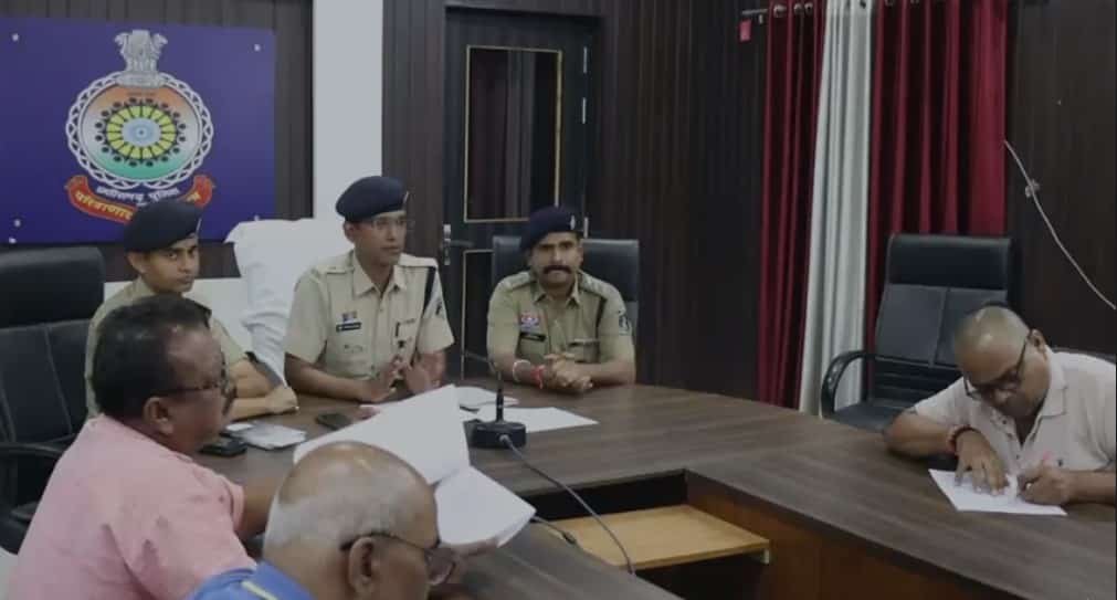 नवरात्रि पर दुर्ग पुलिस अलर्ट मोड में, 150 से अधिक आयोजकों को सुरक्षा संबंधी निर्देश नवरात्रि पर दुर्ग पुलिस अलर्ट मोड में, 150 से अधिक आयोजकों को सुरक्षा संबंधी निर्देश