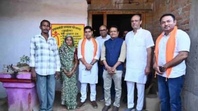अंतिम व्यक्ति तक विकास की पहुंच, सर्वसमावेशी विकास के लिए प्रतिबद्धता : टंक राम वर्मा अंतिम व्यक्ति तक विकास की पहुंच, सर्वसमावेशी विकास के लिए प्रतिबद्धता : टंक राम वर्मा