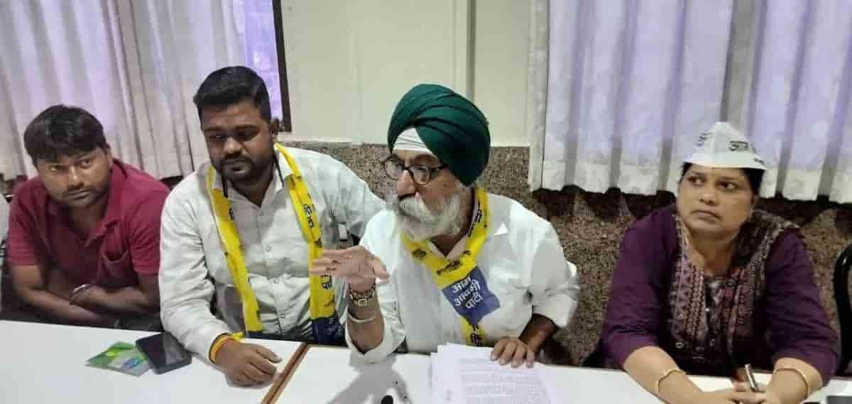 पार्किंग से सबस्टेशन तक की जमीन पर संकट, सीएसआईडीसी आवंटन पर उठी आपत्तियां पार्किंग से सबस्टेशन तक की जमीन पर संकट, सीएसआईडीसी आवंटन पर उठी आपत्तियां