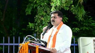 स्याही से अमर हुई स्मृतियां, स्व. पंकज शर्मा की प्रतिमा से जीवंत हुई पत्रकारिता की विरासत