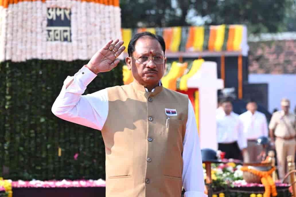 जवानों के अदम्य साहस से बदली छत्तीसगढ़ की तस्वीर, शांति और सुरक्षा के नए अध्याय का दावा जवानों के अदम्य साहस से बदली छत्तीसगढ़ की तस्वीर, शांति और सुरक्षा के नए अध्याय का दावा