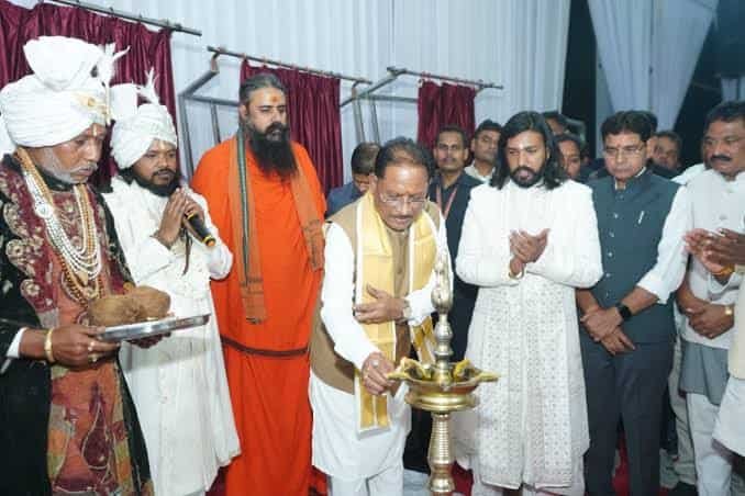 ‘मनखे-मनखे एक समान’ की भावना से सामाजिक समरसता की ओर बढ़ते कदम : CM साय ‘मनखे-मनखे एक समान’ की भावना से सामाजिक समरसता की ओर बढ़ते कदम : CM साय