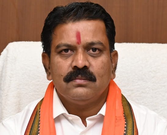 आवास के सपनों से खिलवाड़ पड़ा भारी, पीएम जनमन योजना में ठगी पर दर्ज हुई एफआईआर आवास के सपनों से खिलवाड़ पड़ा भारी, पीएम जनमन योजना में ठगी पर दर्ज हुई एफआईआर