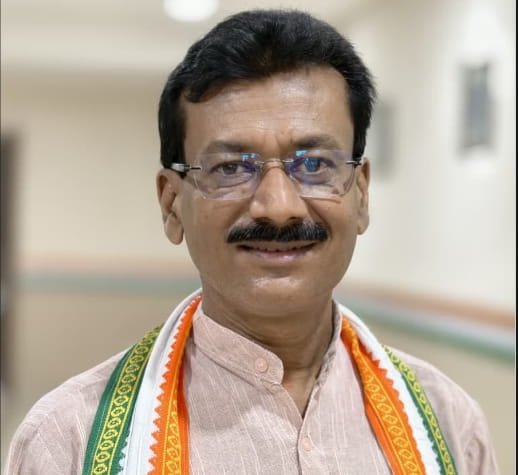 बिना परीक्षा पास हुए विद्यार्थी! कला, व्यवसायिक और शारीरिक शिक्षा के शिक्षकों पर सवाल बिना परीक्षा पास हुए विद्यार्थी! कला, व्यवसायिक और शारीरिक शिक्षा के शिक्षकों पर सवाल