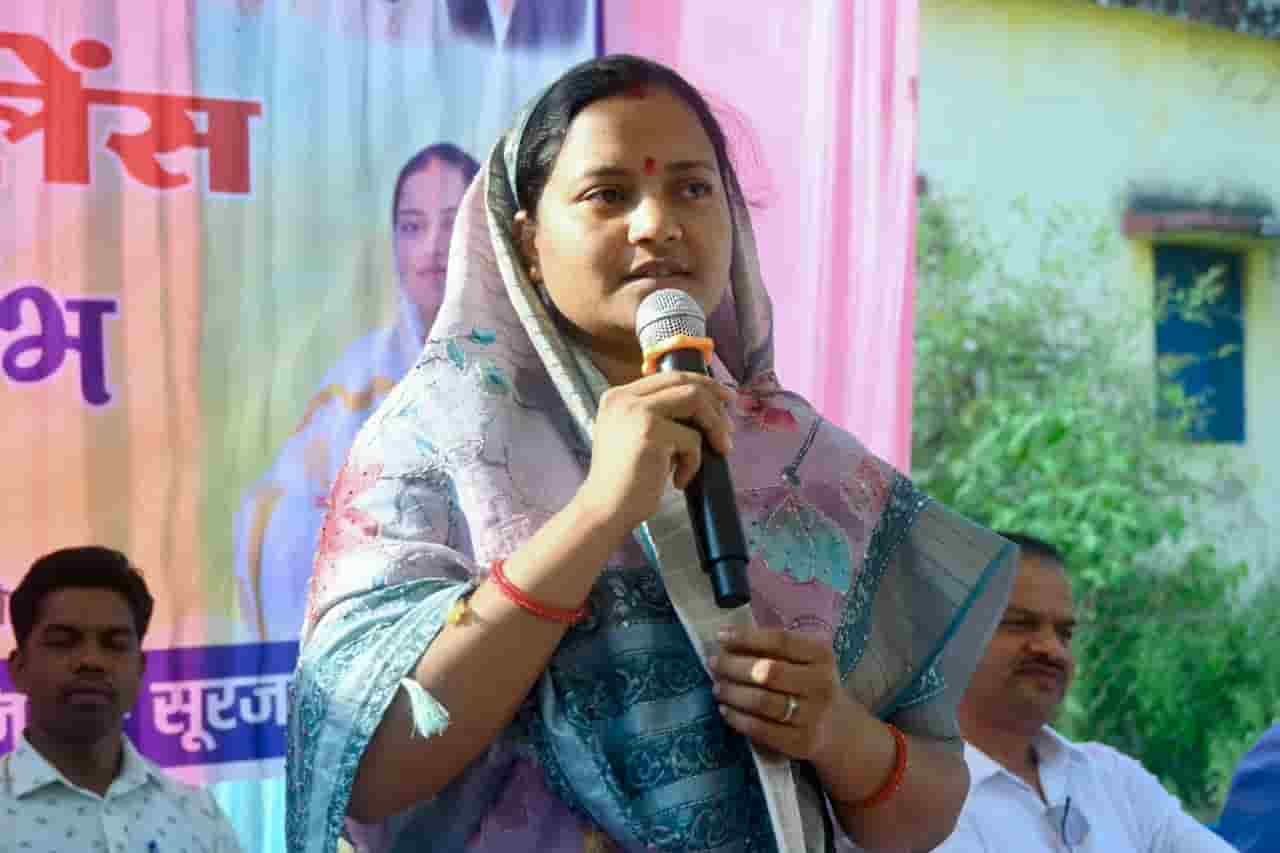 संवेदनशील पहल से मिली संजीवनी, 12 घंटे में लटोरी पहुंची ALS एंबुलेंस संवेदनशील पहल से मिली संजीवनी, 12 घंटे में लटोरी पहुंची ALS एंबुलेंस