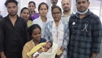 नन्हा शरीर, जीने की बड़ी उम्मीद—900 ग्राम के नवजात ने पाई नई जिंदगी नन्हा शरीर, जीने की बड़ी उम्मीद—900 ग्राम के नवजात ने पाई नई जिंदगी